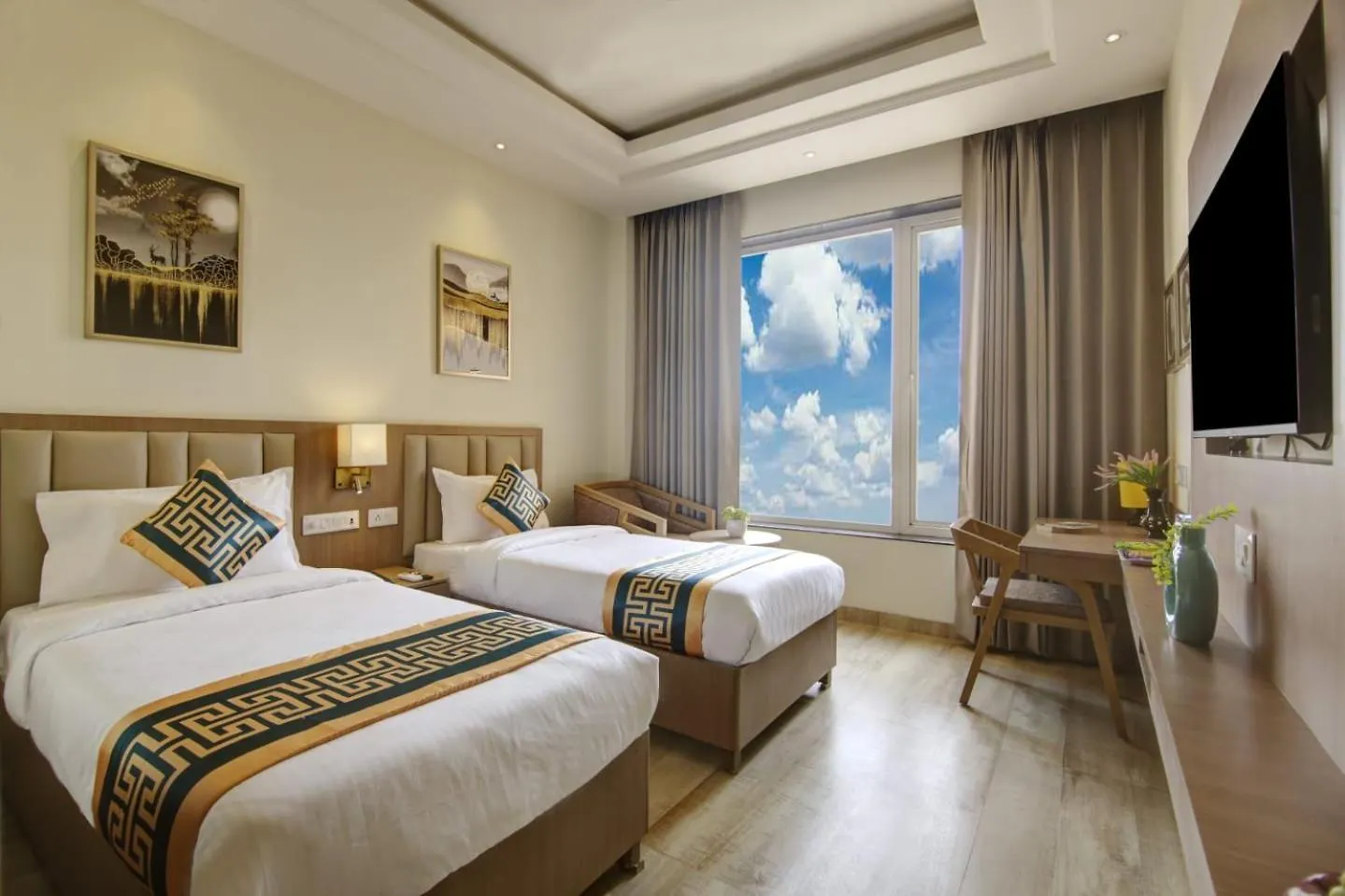 Hotel Grand Asian Plaza New Delhi
