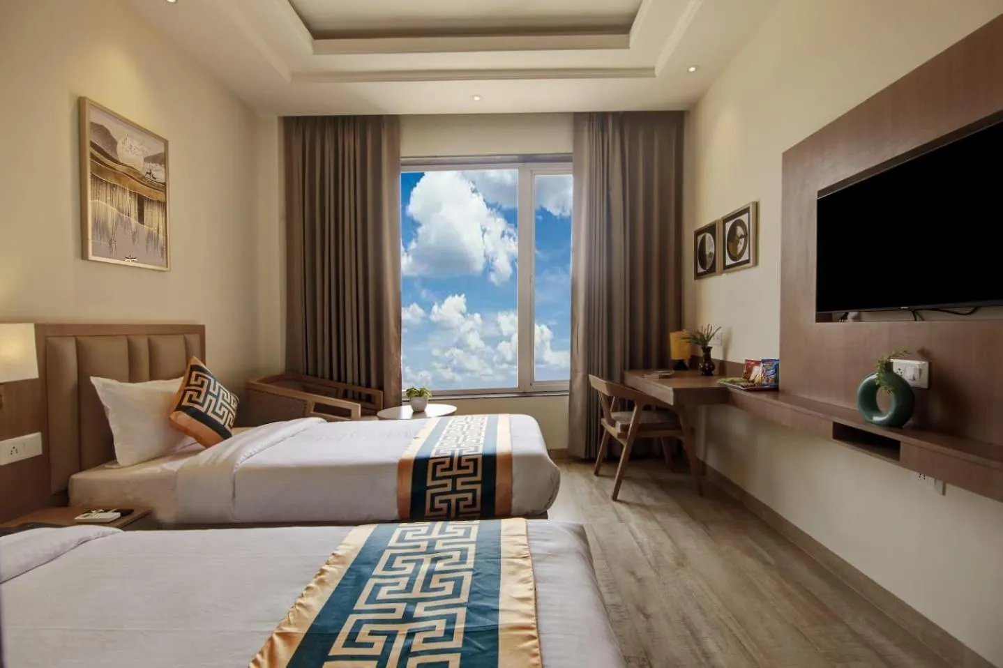 Hotel Grand Asian Plaza New Delhi