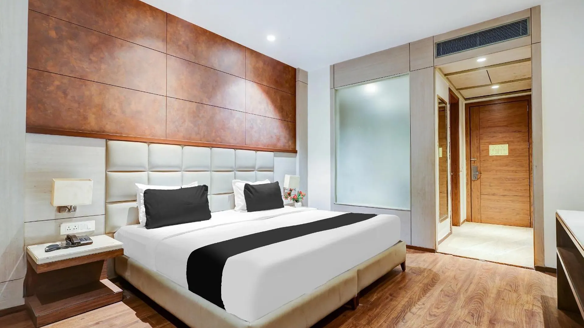Hotel Grand Asian Plaza New Delhi